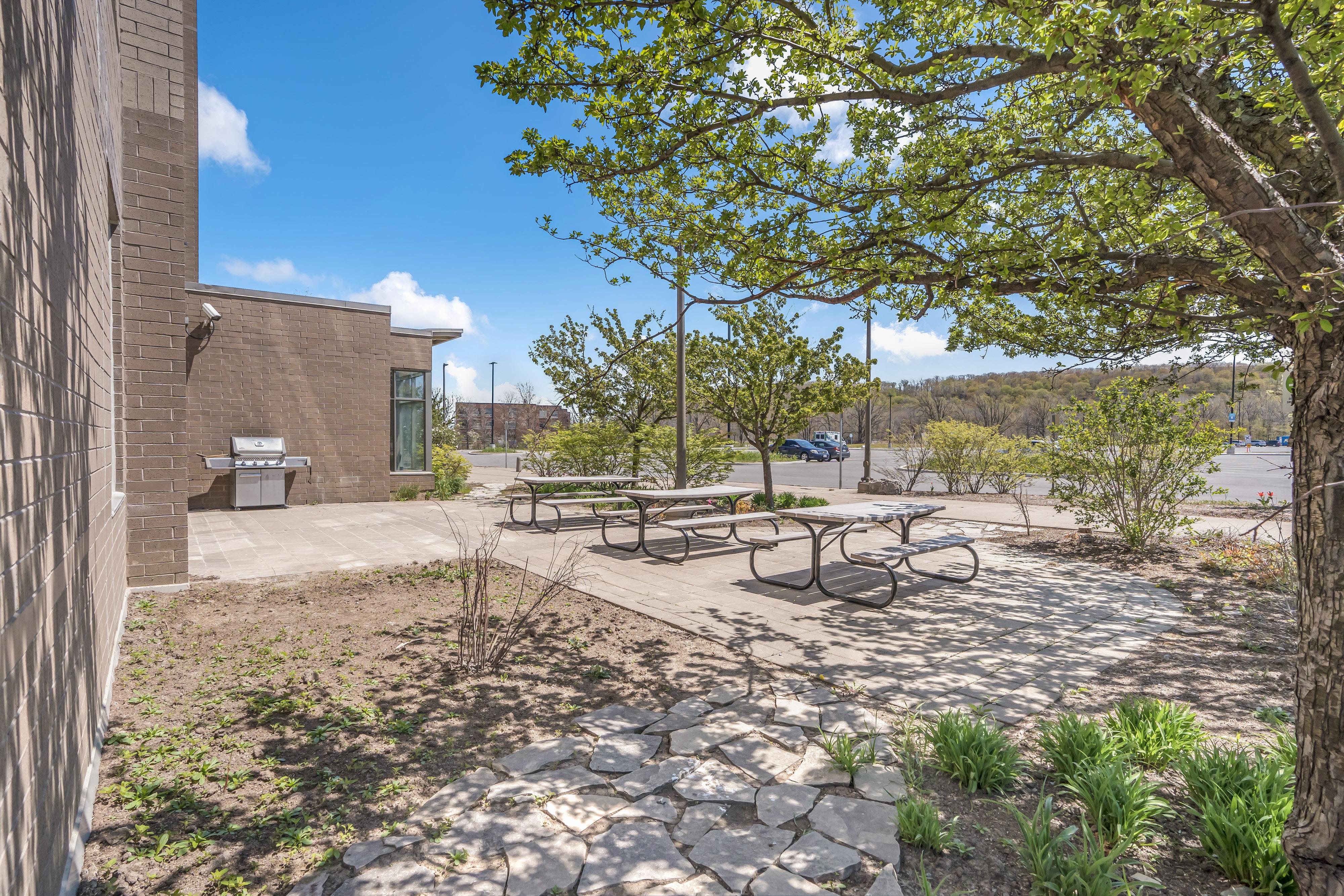 Sainte-Catherine Residence & Conference Centre - Niagara-On-The-Lake מראה חיצוני תמונה