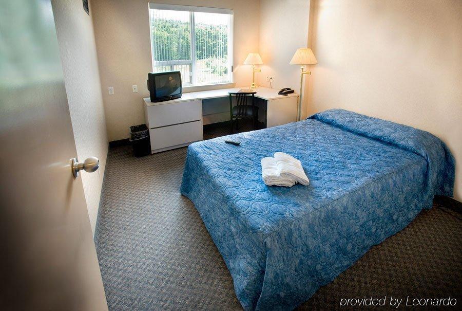 Sainte-Catherine Residence & Conference Centre - Niagara-On-The-Lake מראה חיצוני תמונה