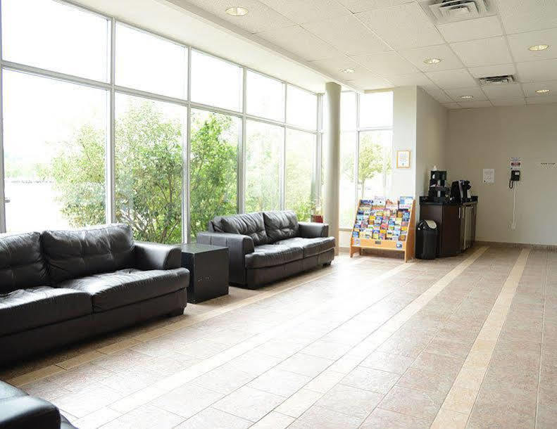 Sainte-Catherine Residence & Conference Centre - Niagara-On-The-Lake מראה חיצוני תמונה