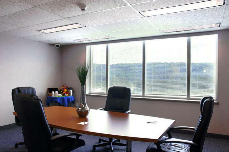 Sainte-Catherine Residence & Conference Centre - Niagara-On-The-Lake מראה חיצוני תמונה